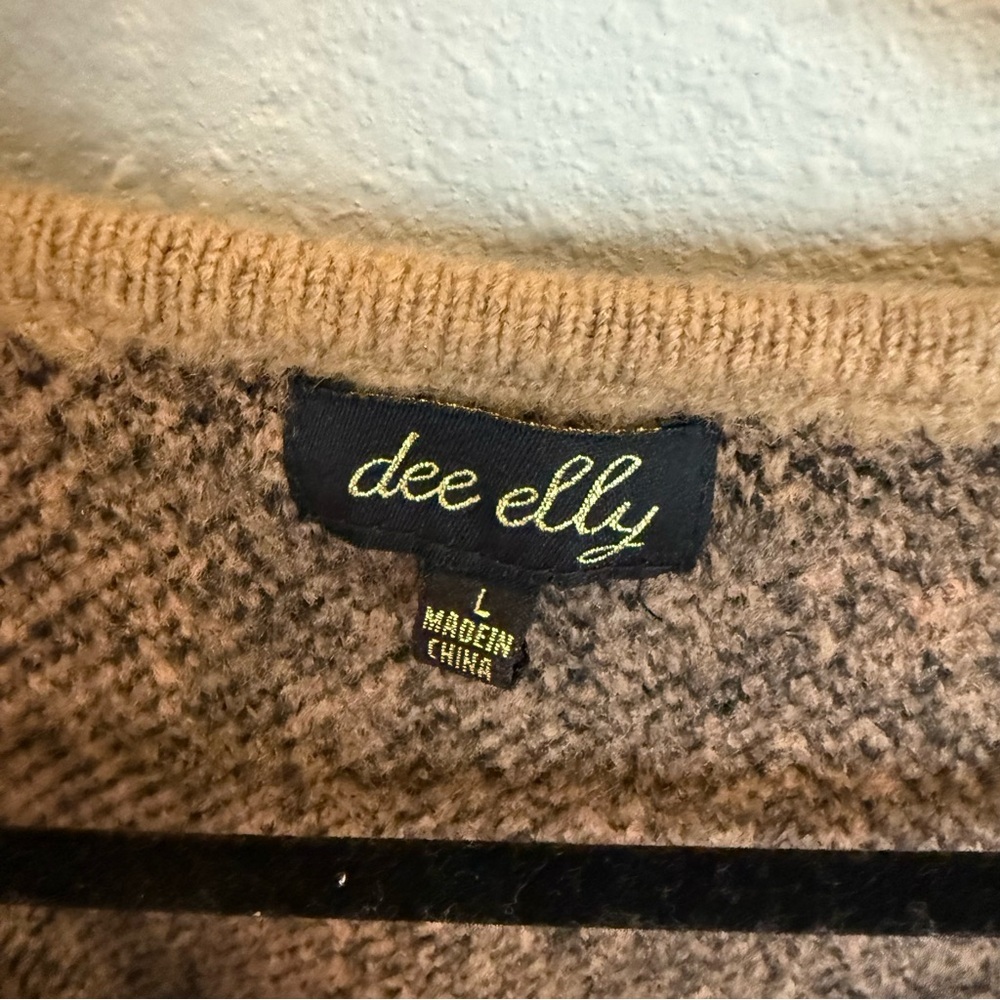Vici leopard sweater size L - Picture 2 of 6